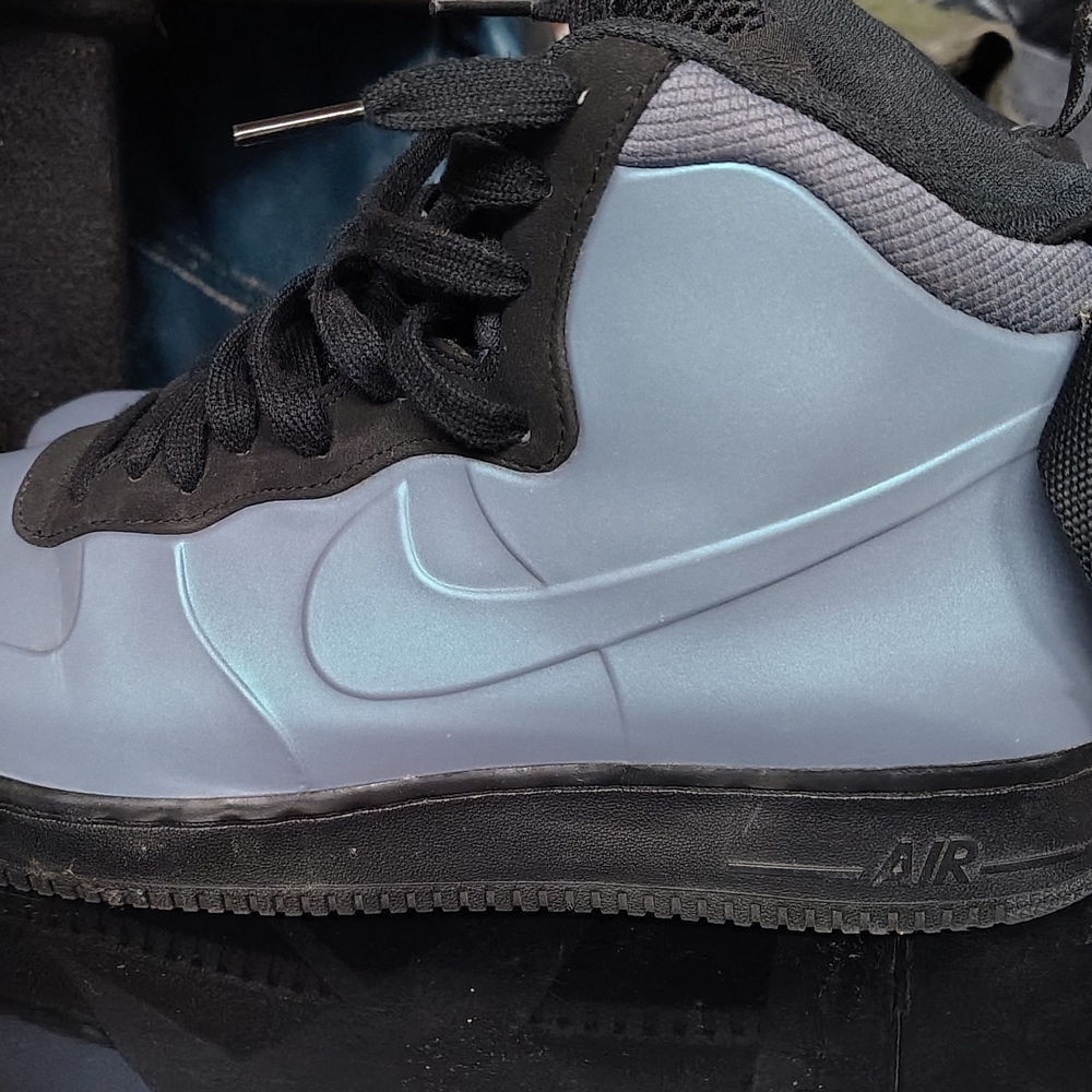 Nike Air Force 1 Foamposite High-Top Sneakers